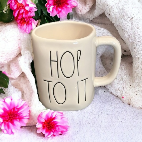 NEW Rae Dunn HOP TO IT Large White Mug - Picture 6 of 6